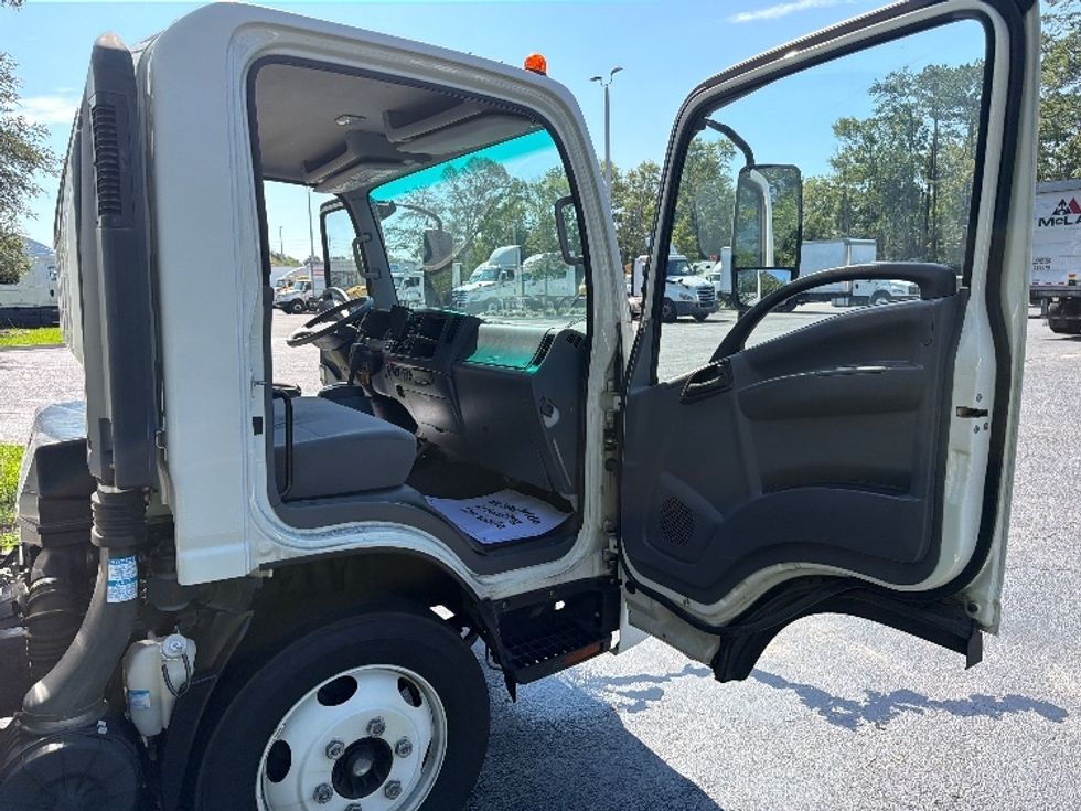 Medium Duty Box Truck-Light and Medium Duty Trucks-Isuzu-2022-NQR-Ocala-FL-87,983\n\t\tmiles-$ 51,500 - Image 20