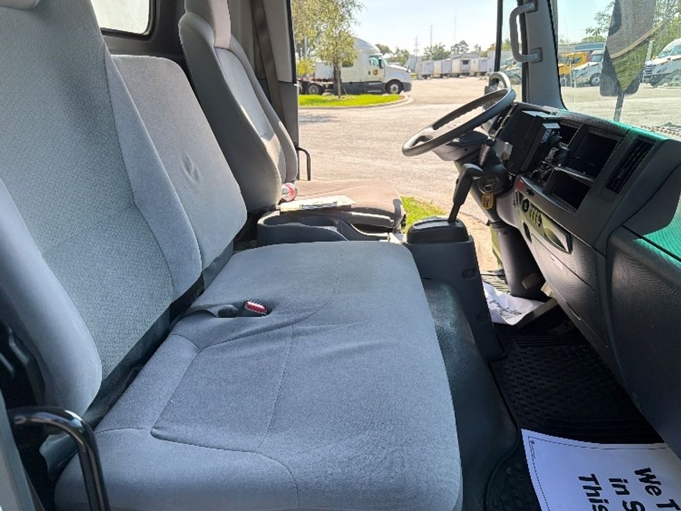 Medium Duty Box Truck-Light and Medium Duty Trucks-Isuzu-2022-NQR-Ocala-FL-87,983\n\t\tmiles-$ 51,500 - Image 22