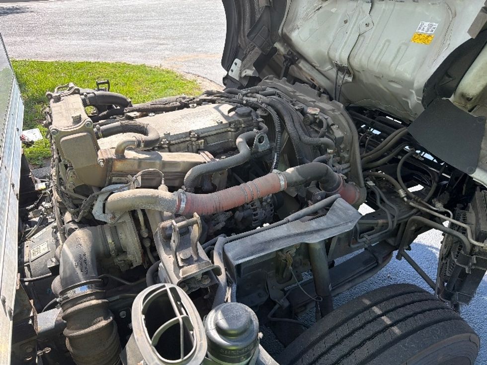 Medium Duty Box Truck-Light and Medium Duty Trucks-Isuzu-2022-NQR-Ocala-FL-87,983\n\t\tmiles-$ 51,500 - Image 23
