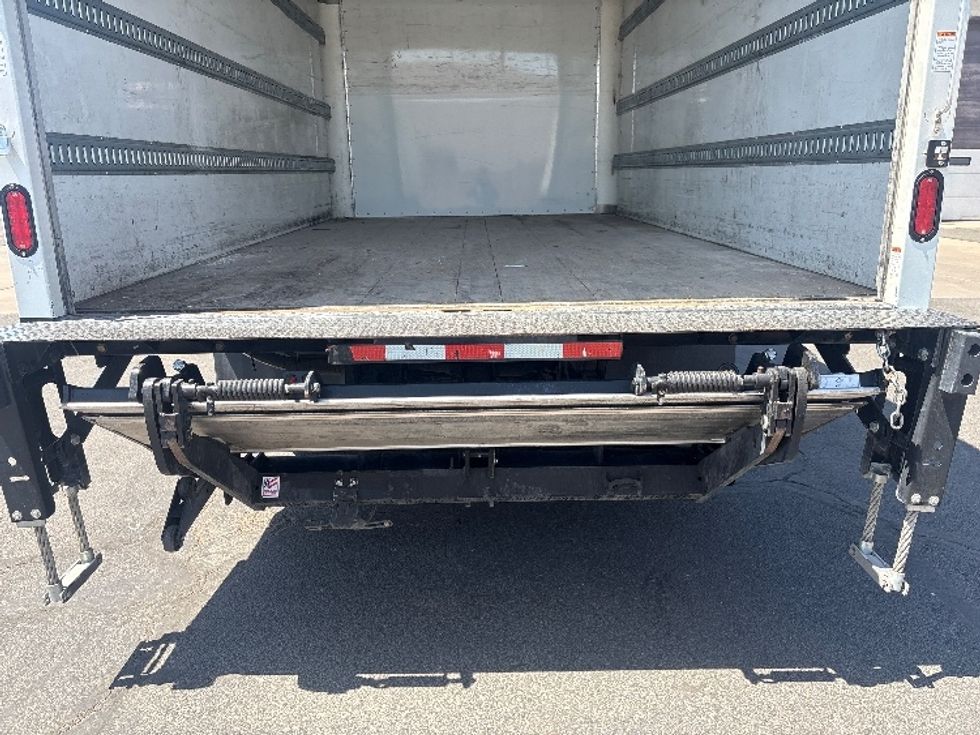 Medium Duty Box Truck-Light and Medium Duty Trucks-Isuzu-2022-NQR-Phoenix-AZ-113,060\n\t\tmiles-$ 47,750 - Image 10