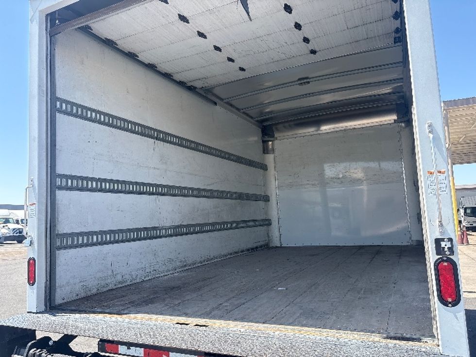 Medium Duty Box Truck-Light and Medium Duty Trucks-Isuzu-2022-NQR-Phoenix-AZ-113,060\n\t\tmiles-$ 47,750 - Image 11