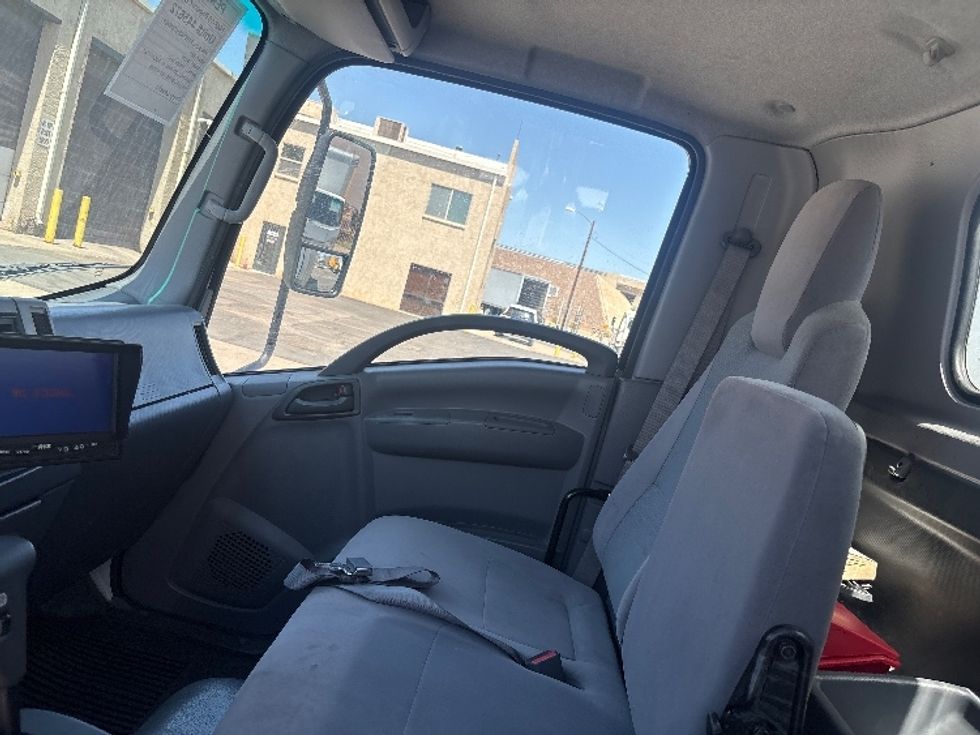 Medium Duty Box Truck-Light and Medium Duty Trucks-Isuzu-2022-NQR-Phoenix-AZ-113,060\n\t\tmiles-$ 47,750 - Image 19