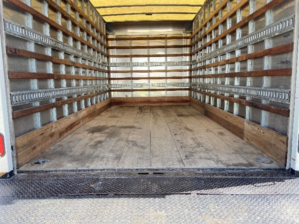 Medium Duty Box Truck-Light and Medium Duty Trucks-Isuzu-2022-NQR-San Antonio-TX-96,392\n\t\tmiles-$ 50,500 - Image 10