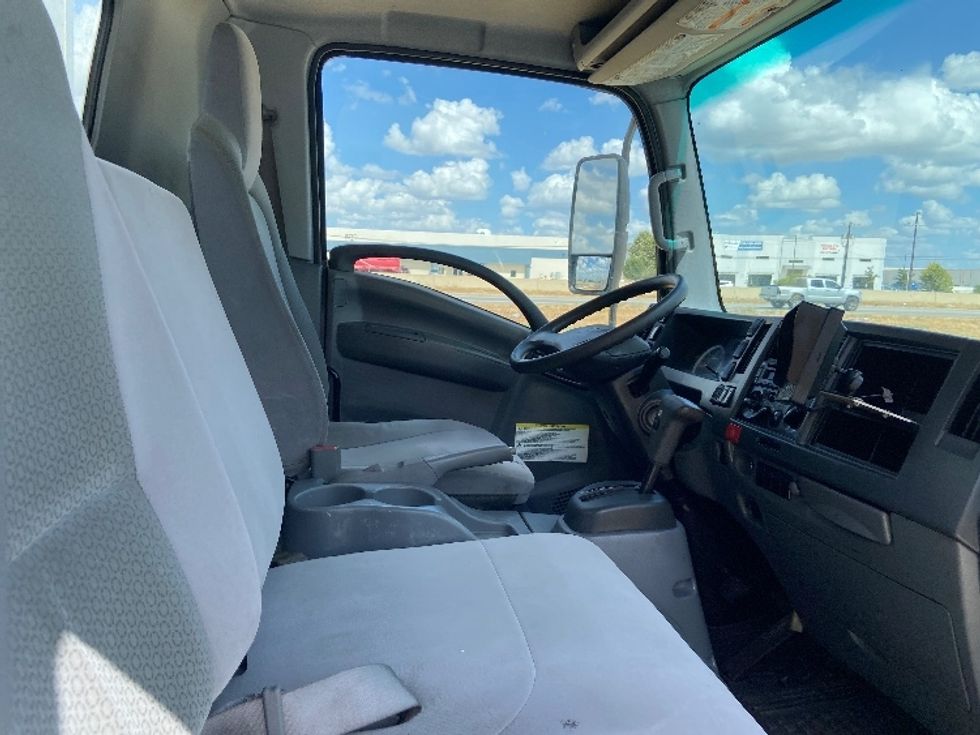 Medium Duty Box Truck-Light and Medium Duty Trucks-Isuzu-2022-NQR-San Antonio-TX-96,392\n\t\tmiles-$ 50,500 - Image 22