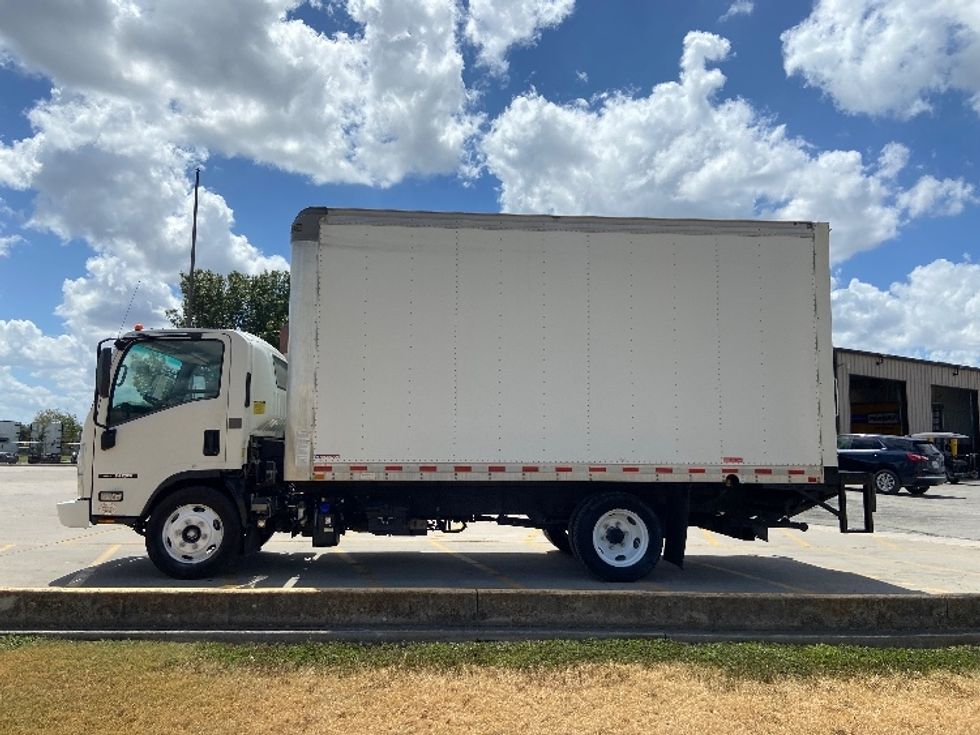 Medium Duty Box Truck-Light and Medium Duty Trucks-Isuzu-2022-NQR-San Antonio-TX-96,392\n\t\tmiles-$ 50,500 - Image 4