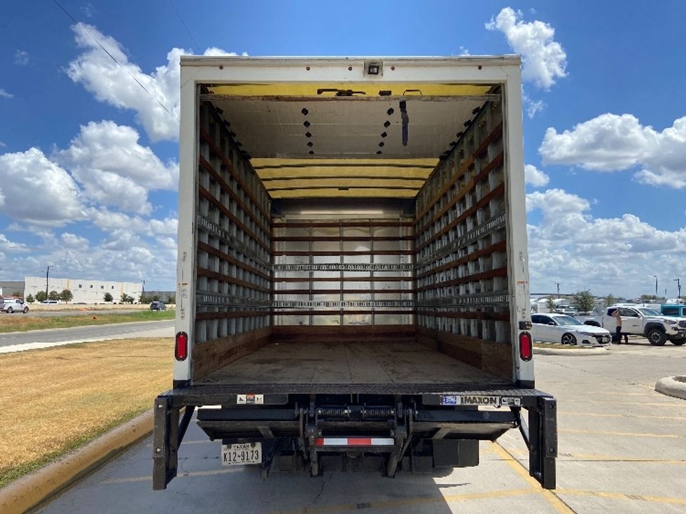 Medium Duty Box Truck-Light and Medium Duty Trucks-Isuzu-2022-NQR-San Antonio-TX-96,392\n\t\tmiles-$ 50,500 - Image 8