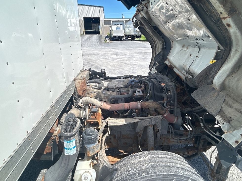 Medium Duty Box Truck-Light and Medium Duty Trucks-Isuzu-2022-NQR-Watertown-NY-93,692\n\t\tmiles-$ 47,000 - Image 23
