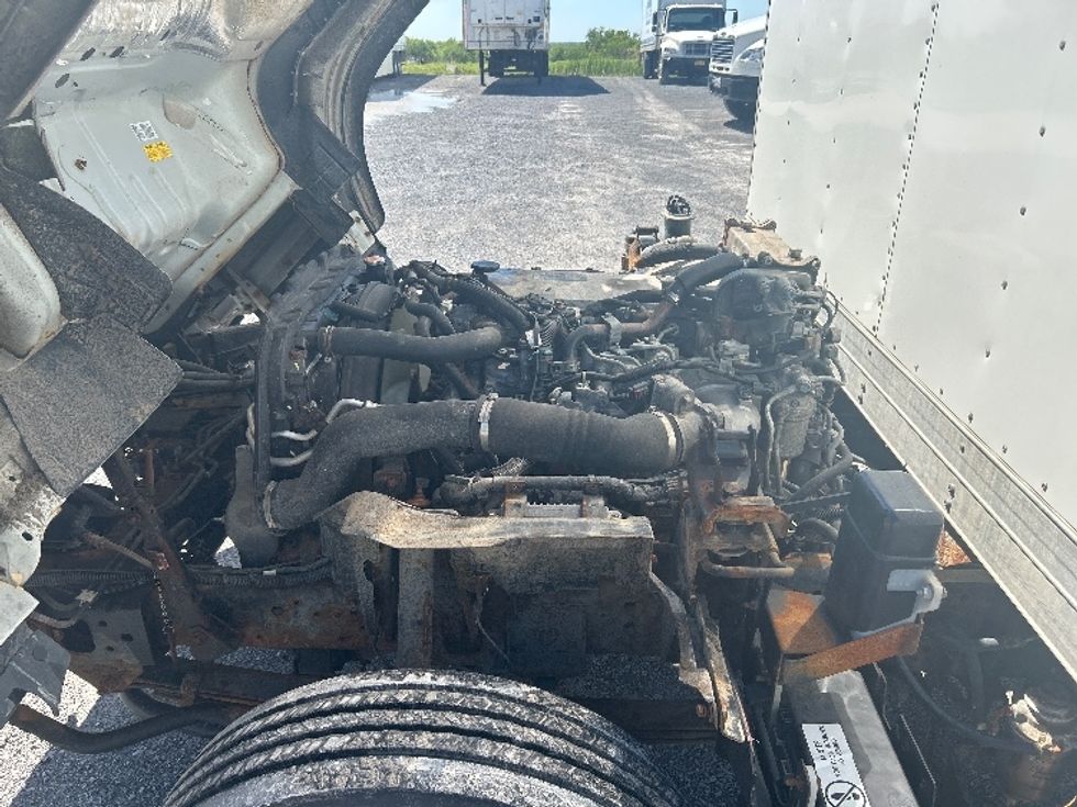 Medium Duty Box Truck-Light and Medium Duty Trucks-Isuzu-2022-NQR-Watertown-NY-93,692\n\t\tmiles-$ 47,000 - Image 24