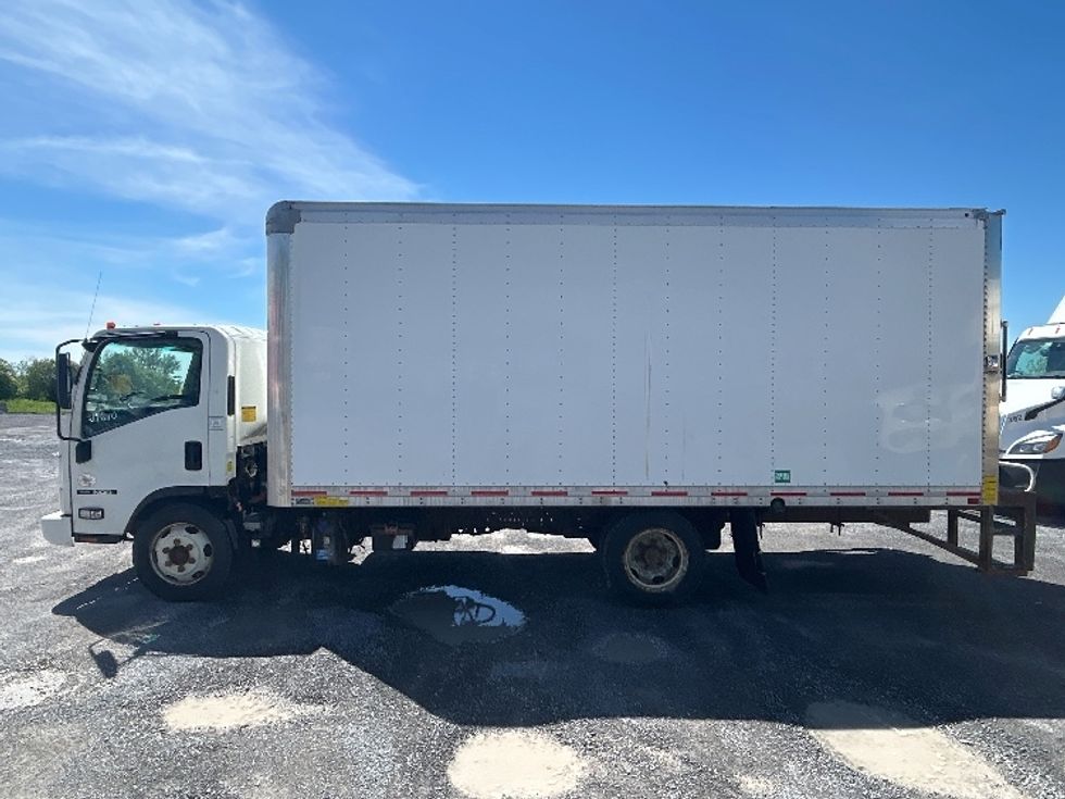 Medium Duty Box Truck-Light and Medium Duty Trucks-Isuzu-2022-NQR-Watertown-NY-93,692\n\t\tmiles-$ 47,000 - Image 4