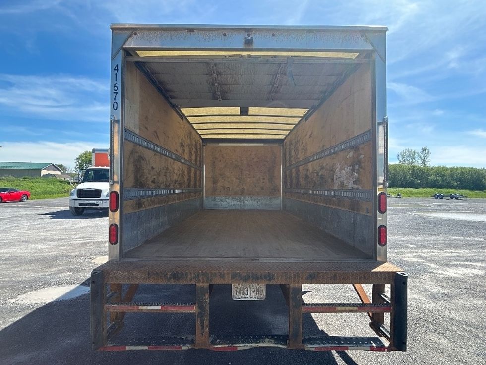Medium Duty Box Truck-Light and Medium Duty Trucks-Isuzu-2022-NQR-Watertown-NY-93,692\n\t\tmiles-$ 47,000 - Image 8