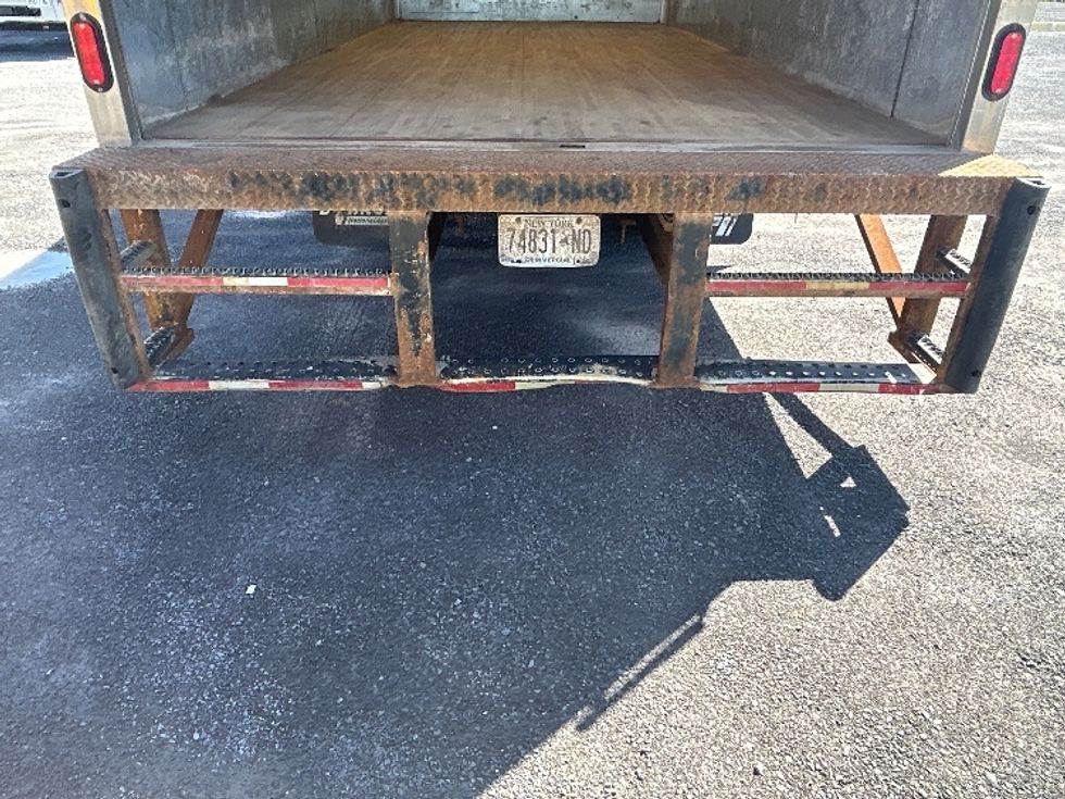 Medium Duty Box Truck-Light and Medium Duty Trucks-Isuzu-2022-NQR-Watertown-NY-93,692\n\t\tmiles-$ 47,000 - Image 9