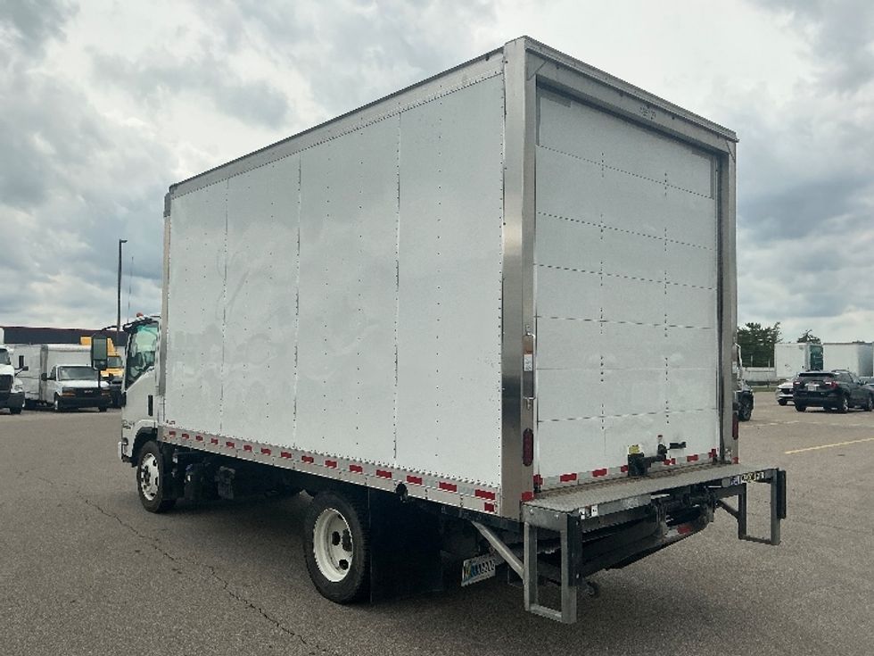 Medium Duty Box Truck-Light and Medium Duty Trucks-Isuzu-2022-NRR-Cincinnati-OH-141,712\n\t\tmiles-$ 39,500 - Image 6