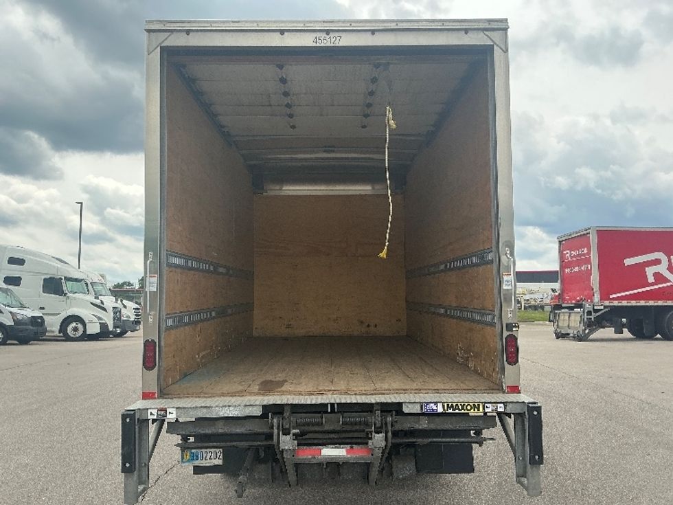 Medium Duty Box Truck-Light and Medium Duty Trucks-Isuzu-2022-NRR-Cincinnati-OH-141,712\n\t\tmiles-$ 39,500 - Image 8