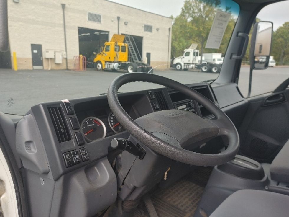 Medium Duty Box Truck-Light and Medium Duty Trucks-Isuzu-2022-NRR-Concord-NC-169,896\n\t\tmiles-$ 39,250 - Image 15