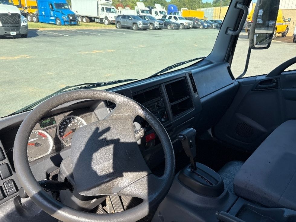 Medium Duty Box Truck-Light and Medium Duty Trucks-Isuzu-2022-NRR-Greensboro-NC-95,379\n\t\tmiles-$ 52,000 - Image 16