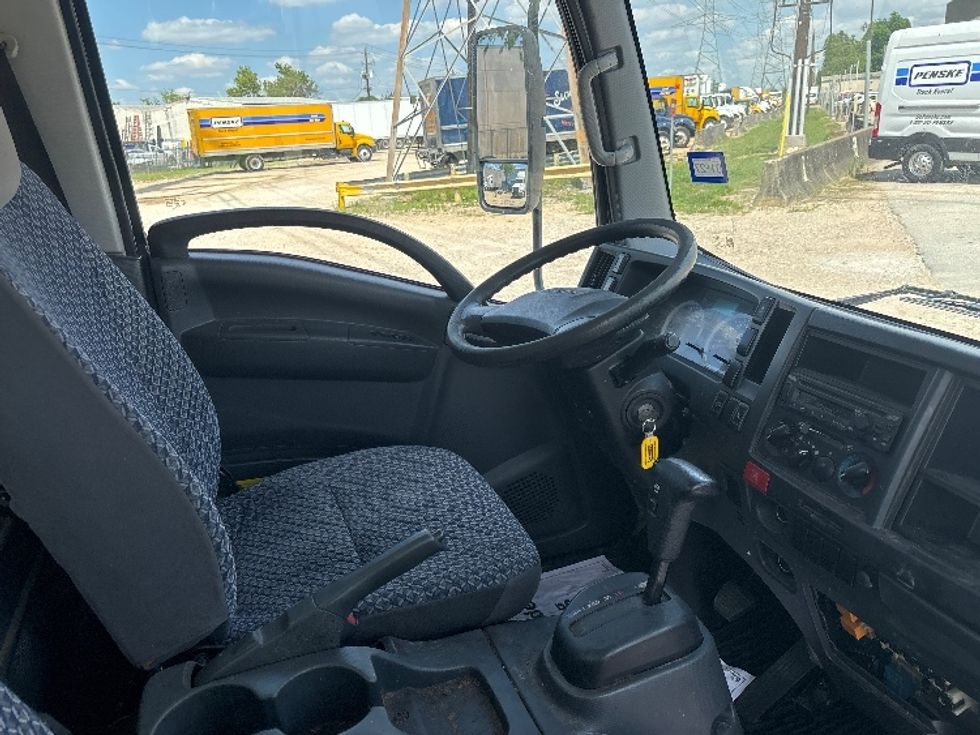 Medium Duty Box Truck-Light and Medium Duty Trucks-Isuzu-2022-NRR-Katy-TX-102,777\n\t\tmiles-$ 52,500 - Image 22
