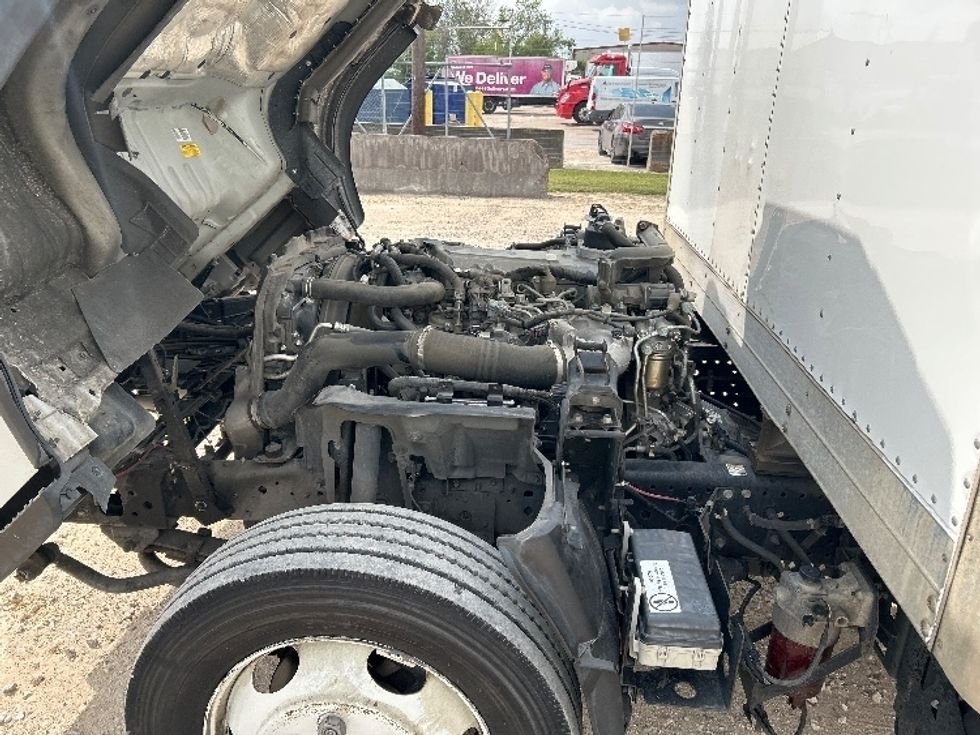 Medium Duty Box Truck-Light and Medium Duty Trucks-Isuzu-2022-NRR-Katy-TX-102,777\n\t\tmiles-$ 52,500 - Image 24