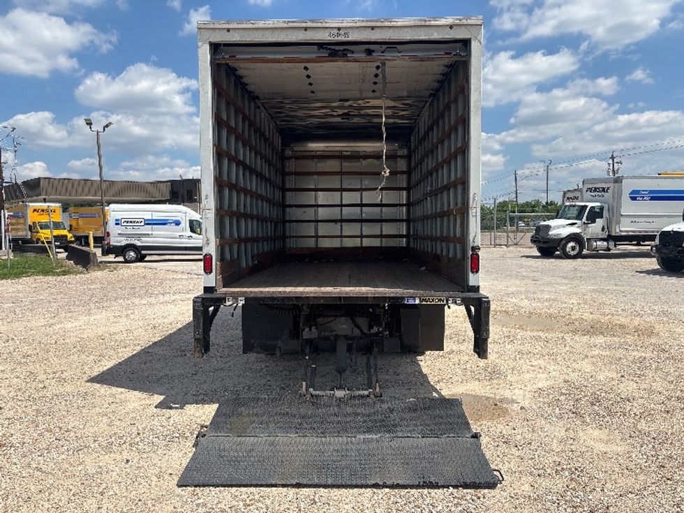 Medium Duty Box Truck-Light and Medium Duty Trucks-Isuzu-2022-NRR-Katy-TX-102,777\n\t\tmiles-$ 52,500 - Image 9