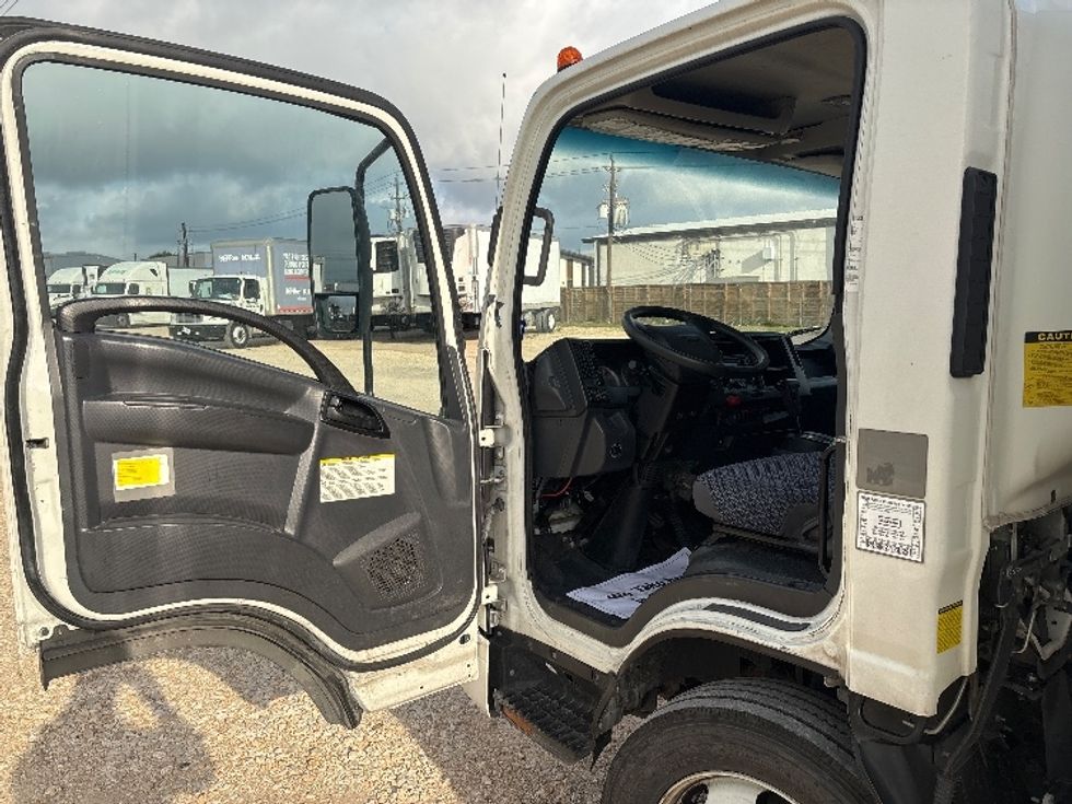Medium Duty Box Truck-Light and Medium Duty Trucks-Isuzu-2022-NRR-Katy-TX-109,893\n\t\tmiles-$ 53,250 - Image 16
