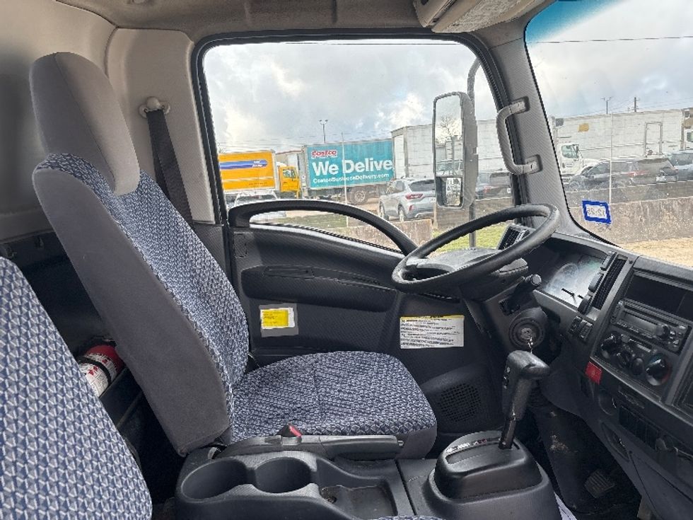 Medium Duty Box Truck-Light and Medium Duty Trucks-Isuzu-2022-NRR-Katy-TX-109,893\n\t\tmiles-$ 53,250 - Image 21