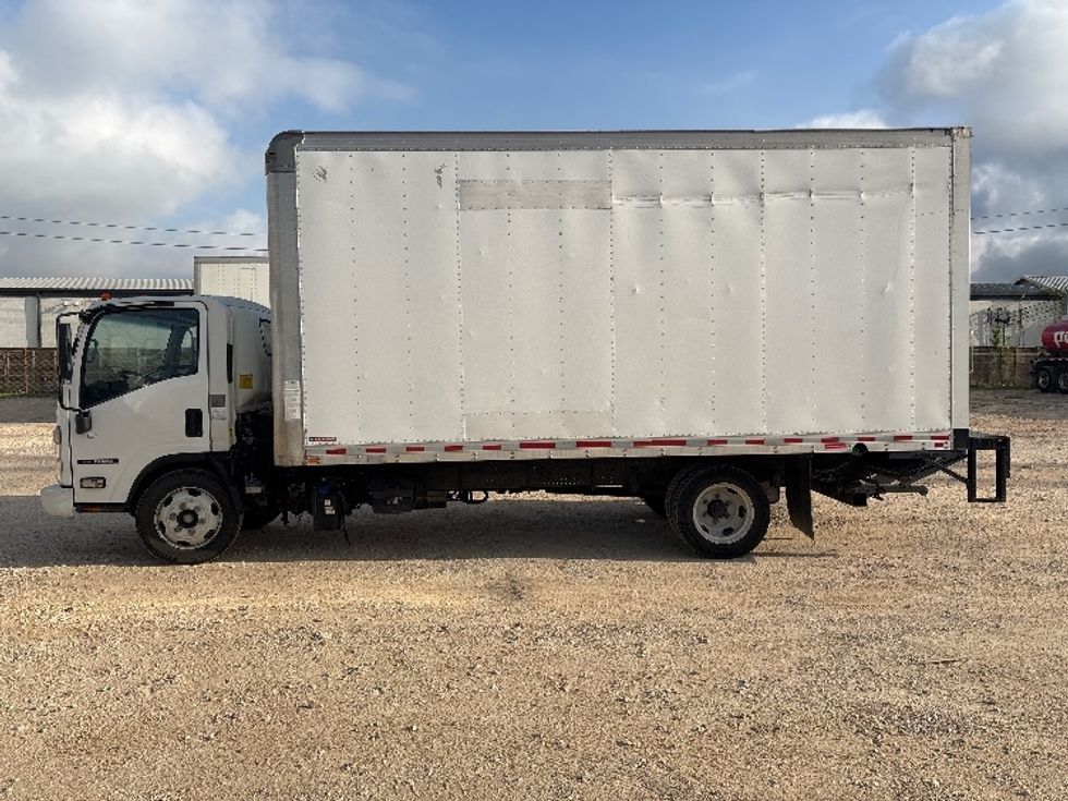 Medium Duty Box Truck-Light and Medium Duty Trucks-Isuzu-2022-NRR-Katy-TX-109,893\n\t\tmiles-$ 53,250 - Image 4