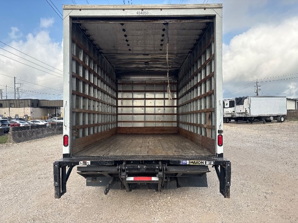 Medium Duty Box Truck-Light and Medium Duty Trucks-Isuzu-2022-NRR-Katy-TX-109,893\n\t\tmiles-$ 53,250 - Image 8