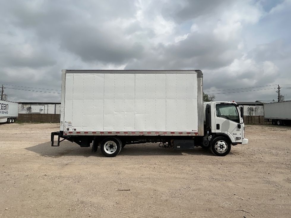 Medium Duty Box Truck-Light and Medium Duty Trucks-Isuzu-2022-NRR-Katy-TX-110,595\n\t\tmiles-$ 51,000 - Image 15