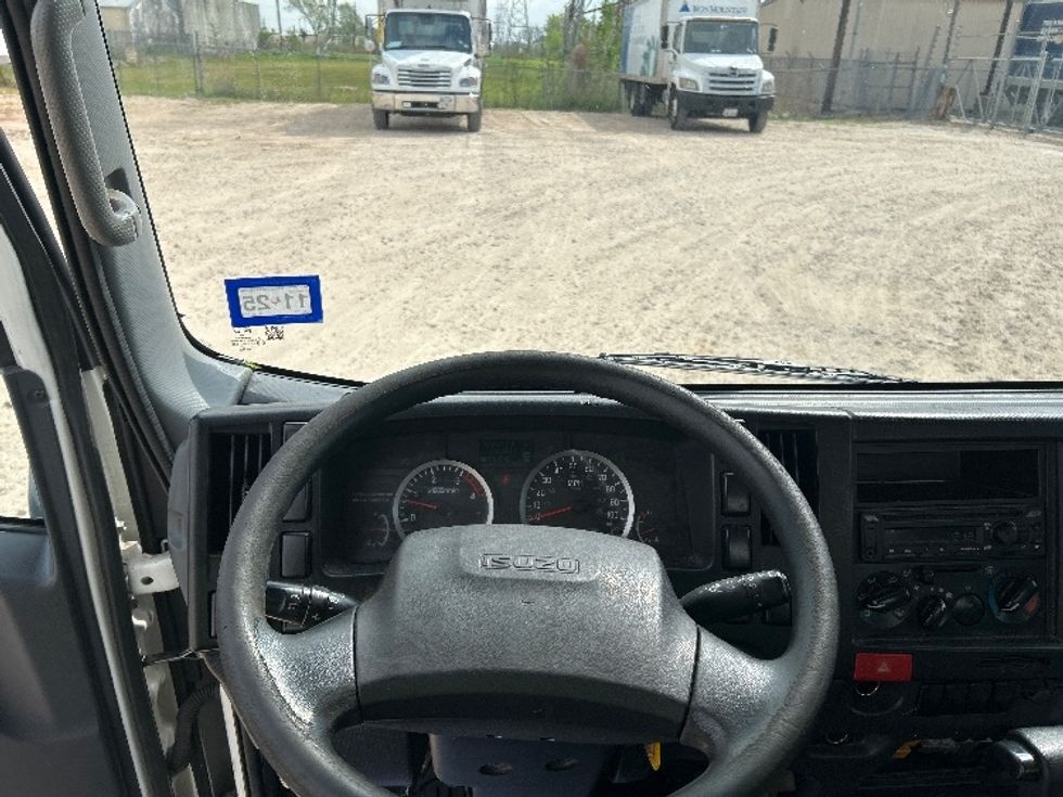 Medium Duty Box Truck-Light and Medium Duty Trucks-Isuzu-2022-NRR-Katy-TX-110,595\n\t\tmiles-$ 51,000 - Image 18