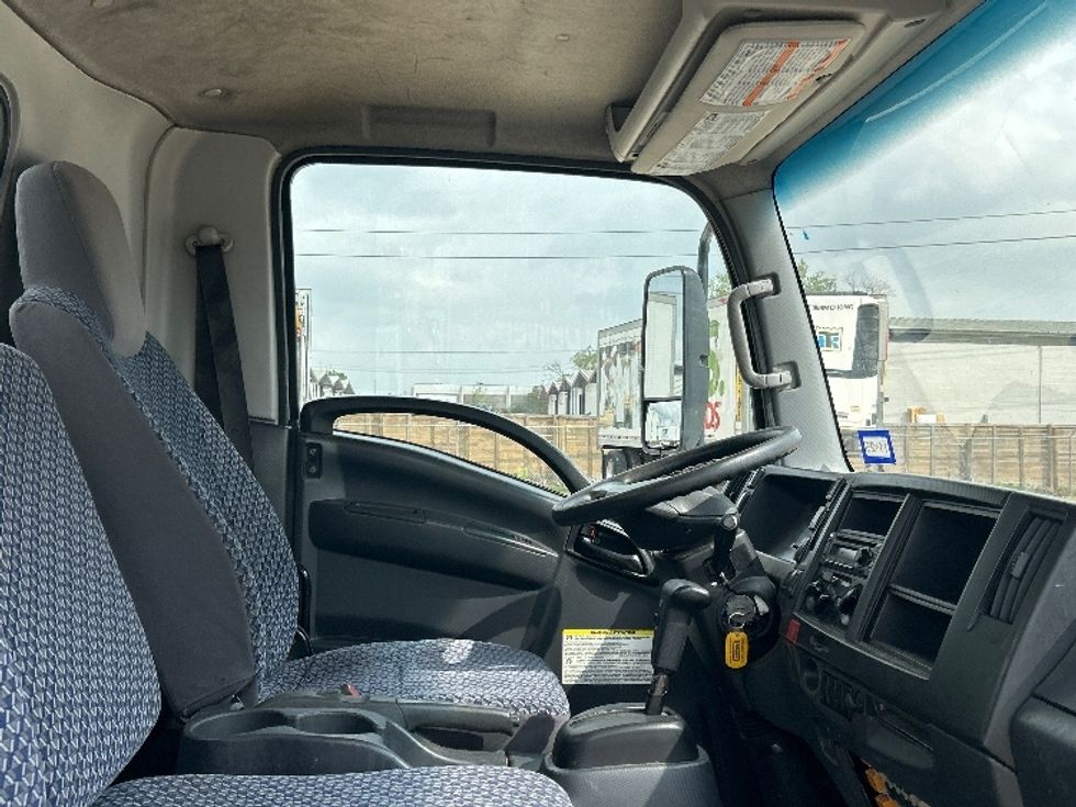 Medium Duty Box Truck-Light and Medium Duty Trucks-Isuzu-2022-NRR-Katy-TX-110,595\n\t\tmiles-$ 51,000 - Image 22
