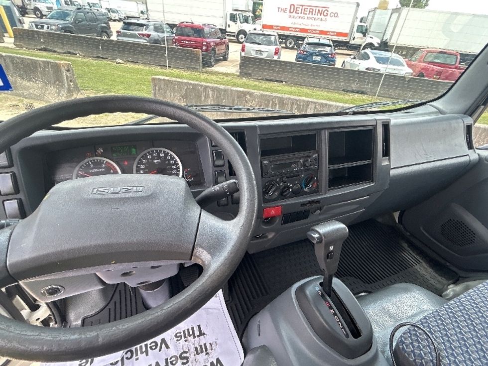 Medium Duty Box Truck-Light and Medium Duty Trucks-Isuzu-2022-NRR-Katy-TX-111,724\n\t\tmiles-$ 49,000 - Image 18