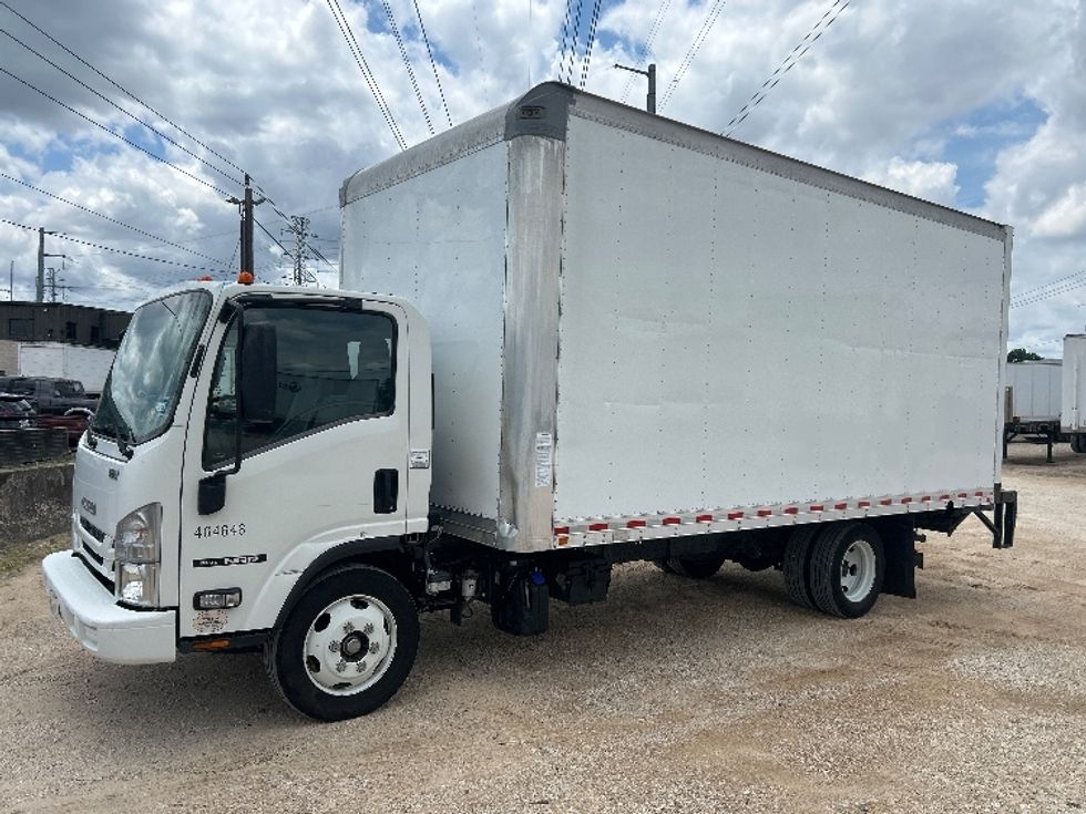 Medium Duty Box Truck-Light and Medium Duty Trucks-Isuzu-2022-NRR-Katy-TX-111,724\n\t\tmiles-$ 49,000 - Image 3