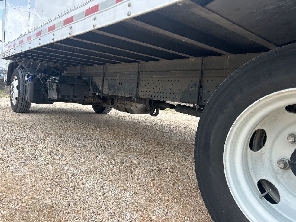 Medium Duty Box Truck-Light and Medium Duty Trucks-Isuzu-2022-NRR-Katy-TX-111,724\n\t\tmiles-$ 49,000 - Image 5