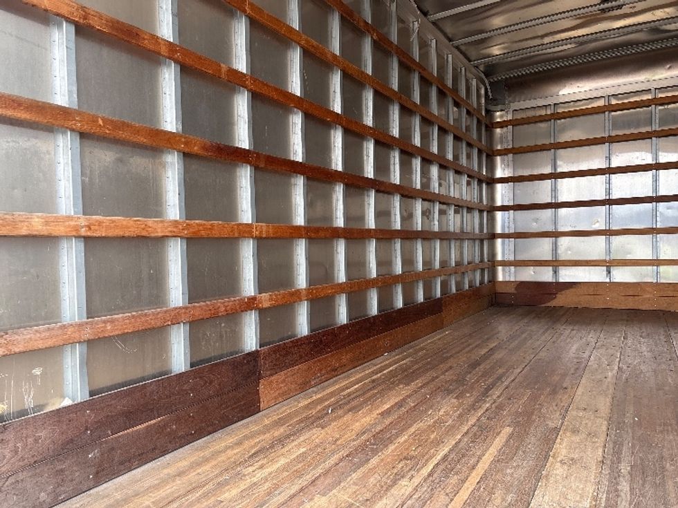 Medium Duty Box Truck-Light and Medium Duty Trucks-Isuzu-2022-NRR-Katy-TX-112,157\n\t\tmiles-$ 50,750 - Image 11