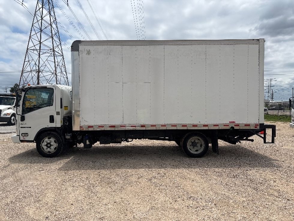 Medium Duty Box Truck-Light and Medium Duty Trucks-Isuzu-2022-NRR-Katy-TX-112,157\n\t\tmiles-$ 50,750 - Image 4