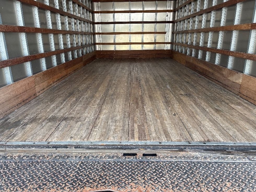 Medium Duty Box Truck-Light and Medium Duty Trucks-Isuzu-2022-NRR-Katy-TX-116,485\n\t\tmiles-$ 50,000 - Image 10