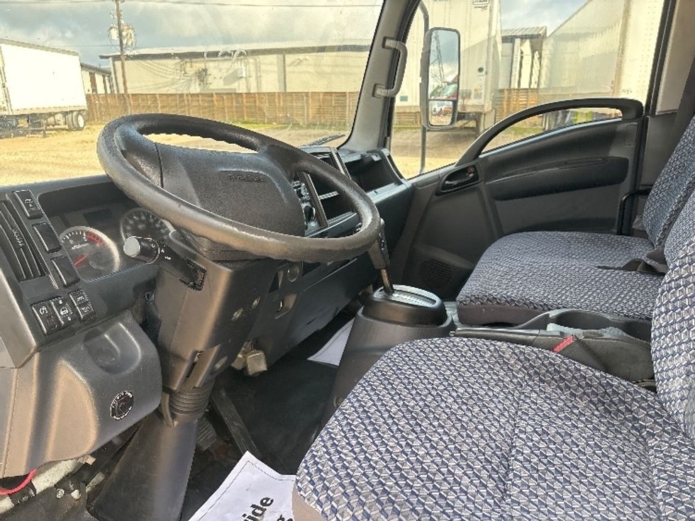 Medium Duty Box Truck-Light and Medium Duty Trucks-Isuzu-2022-NRR-Katy-TX-116,485\n\t\tmiles-$ 50,000 - Image 17