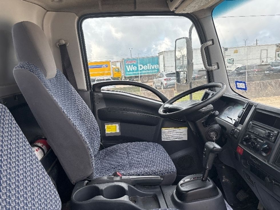 Medium Duty Box Truck-Light and Medium Duty Trucks-Isuzu-2022-NRR-Katy-TX-116,485\n\t\tmiles-$ 50,000 - Image 22