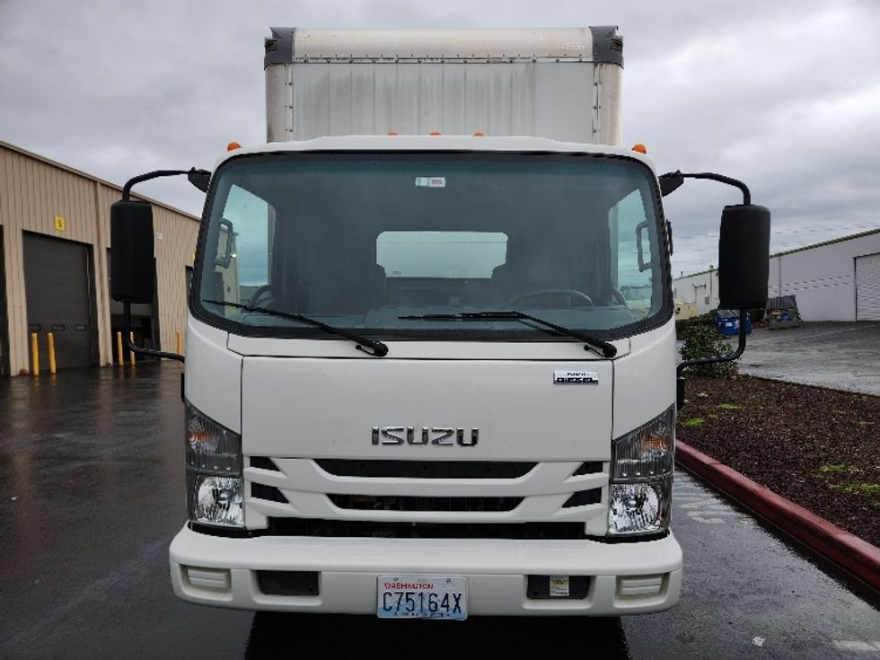 Medium Duty Box Truck-Light and Medium Duty Trucks-Isuzu-2022-NRR-Kent-WA-43,404\n\t\tmiles-$ 60,500 - Image 2