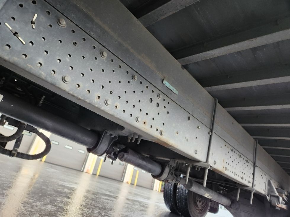 Medium Duty Box Truck-Light and Medium Duty Trucks-Isuzu-2022-NRR-Kent-WA-43,404\n\t\tmiles-$ 60,500 - Image 5