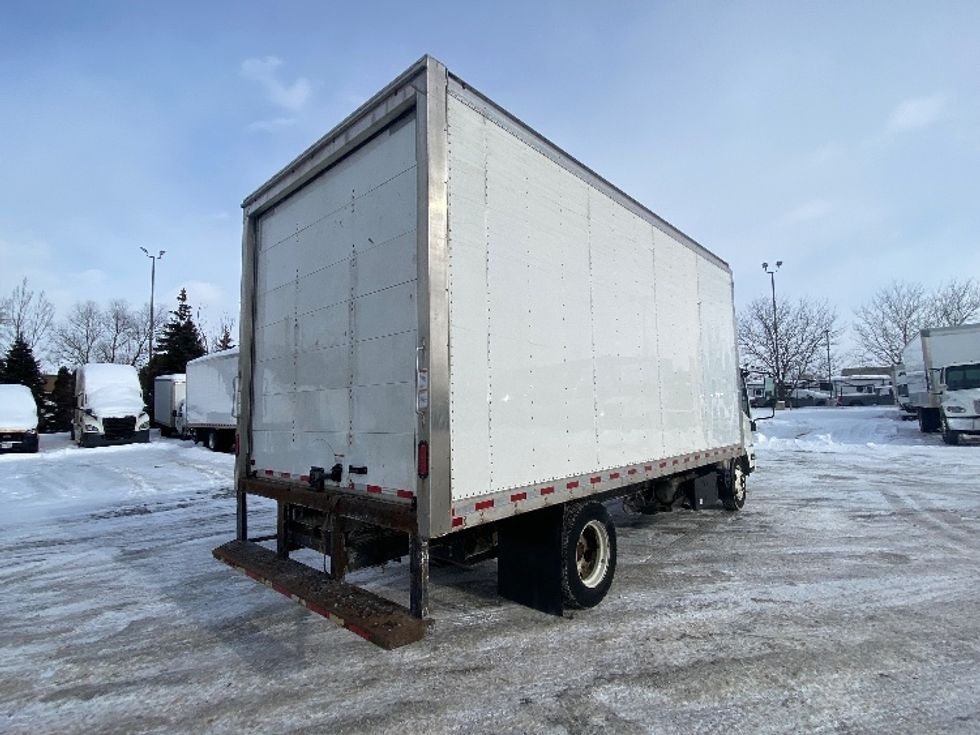 Medium Duty Box Truck-Light and Medium Duty Trucks-Isuzu-2022-NRR-Mississauga-ON-174,000\n\t\tkm-$ 65,500 - Image 13