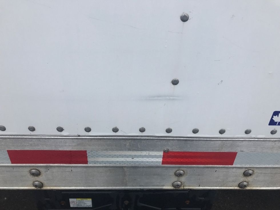 Medium Duty Box Truck-Light and Medium Duty Trucks-Isuzu-2022-NRR-Mississauga-ON-90,381\n\t\tkm-$ 74,750 - Image 25