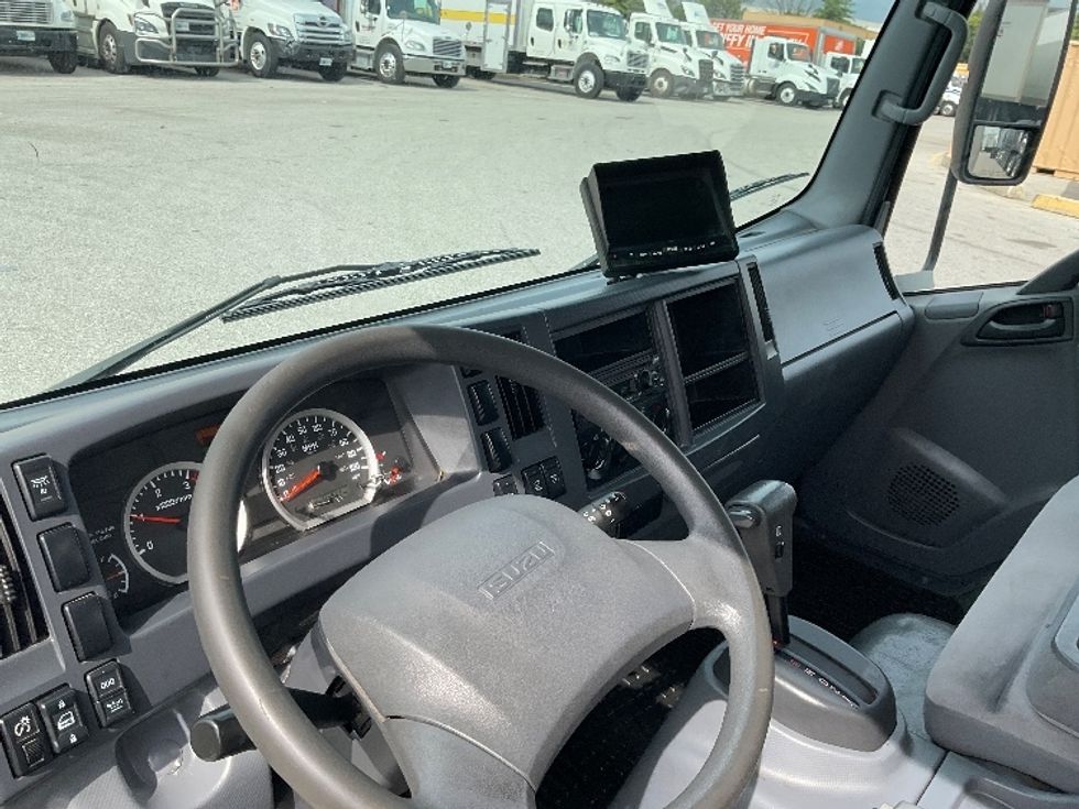 Medium Duty Box Truck-Light and Medium Duty Trucks-Isuzu-2022-NRR-Moberly-MO-125,983\n\t\tmiles-$ 40,500 - Image 15