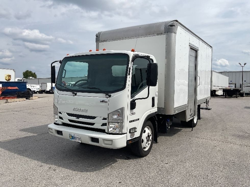 Medium Duty Box Truck-Light and Medium Duty Trucks-Isuzu-2022-NRR-Moberly-MO-125,983\n\t\tmiles-$ 40,500 - Image 3