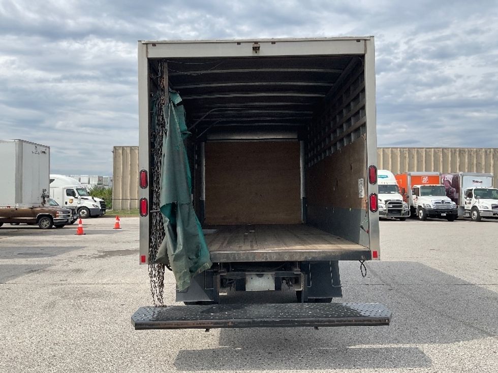 Medium Duty Box Truck-Light and Medium Duty Trucks-Isuzu-2022-NRR-Moberly-MO-125,983\n\t\tmiles-$ 40,500 - Image 7