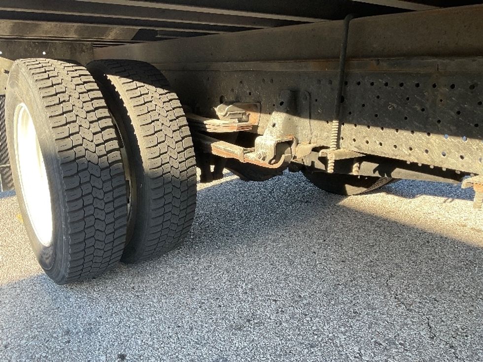 Medium Duty Box Truck-Light and Medium Duty Trucks-Isuzu-2022-NRR-Moberly-MO-141,147\n\t\tmiles-$ 36,500 - Image 13