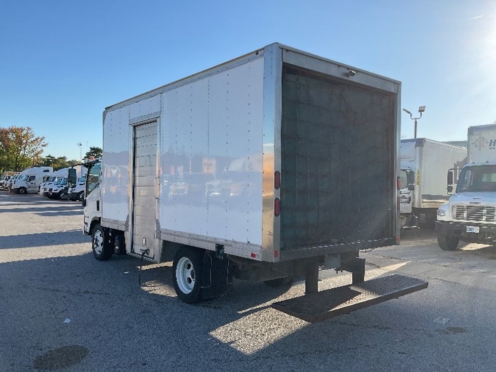 Medium Duty Box Truck-Light and Medium Duty Trucks-Isuzu-2022-NRR-Moberly-MO-141,147\n\t\tmiles-$ 36,500 - Image 6