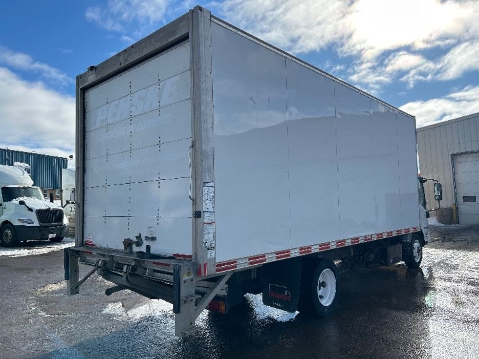 Medium Duty Box Truck-Light and Medium Duty Trucks-Isuzu-2022-NRR-Moncton-NB-188,266\n\t\tkm-$ 65,750 - Image 13