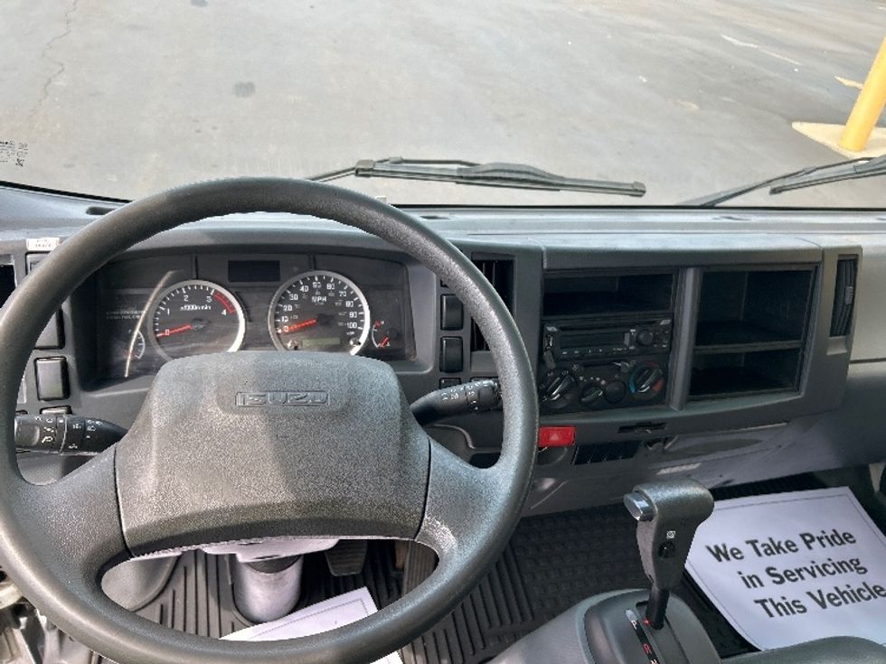 Medium Duty Box Truck-Light and Medium Duty Trucks-Isuzu-2022-NRR-Montgomery-NY-113,386\n\t\tmiles-$ 45,500 - Image 17