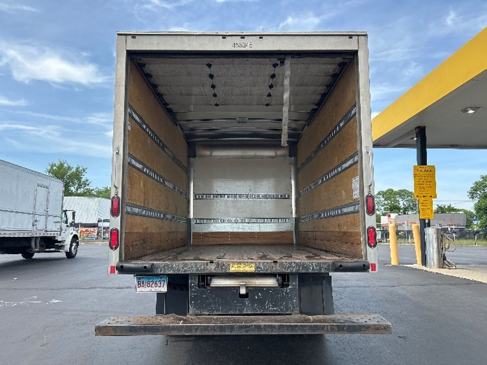 Medium Duty Box Truck-Light and Medium Duty Trucks-Isuzu-2022-NRR-Montgomery-NY-113,386\n\t\tmiles-$ 45,500 - Image 8