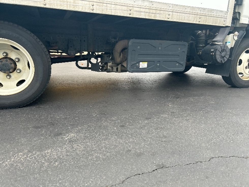 Medium Duty Box Truck-Light and Medium Duty Trucks-Isuzu-2022-NRR-Montgomery-NY-129,705\n\t\tmiles-$ 40,250 - Image 13